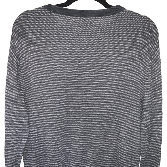 Vintage ORIGINAL PENGUIN long sleeve sweater! - Picture 3 of 3